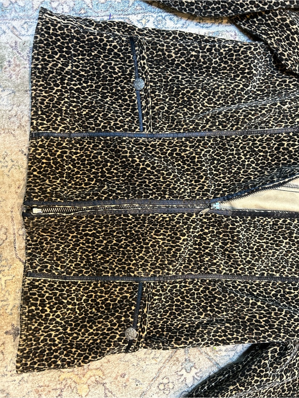 Amber Sun  leopard print jacket - Picture 6 of 8